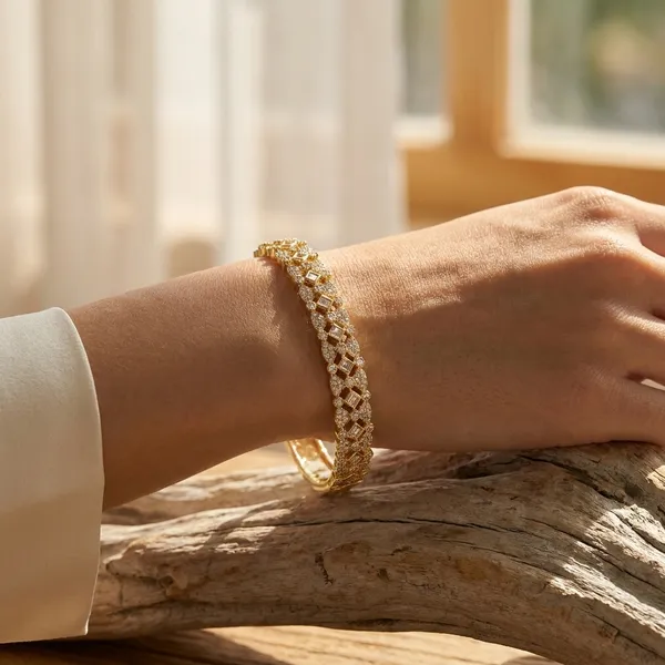 Yellow_Brass_Premium_And_Elegant_Bangle_For_Women