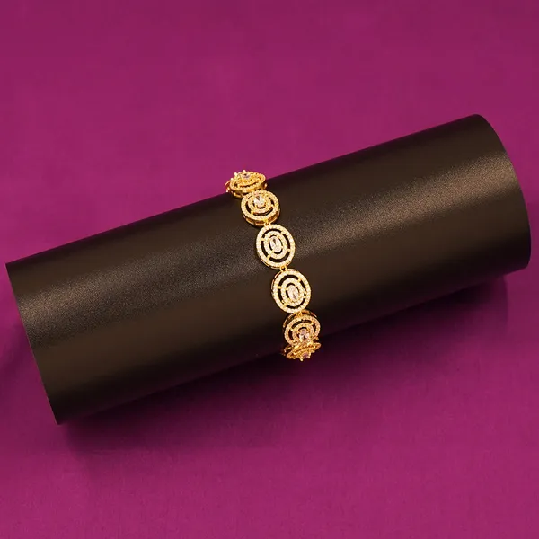 Yellow_Brass_Premium_And_Elegant_Bracelet_For_Women