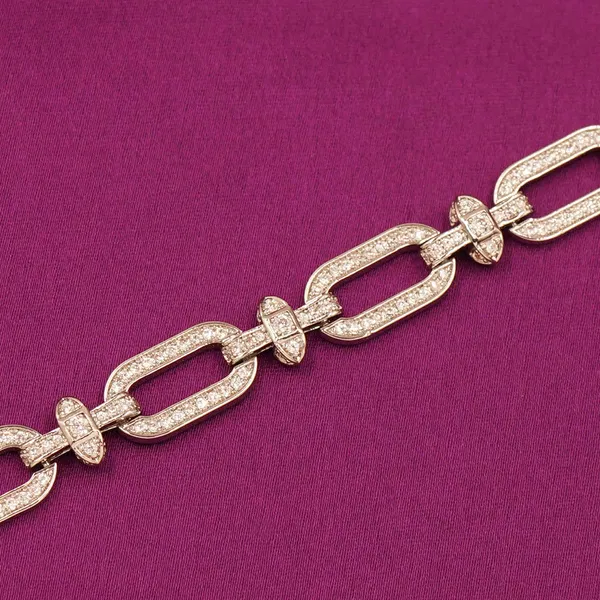 Rhodium_Brass_Premium_And_Elegant_Bracelet_For_Women