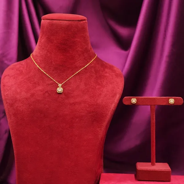 Yellow_Brass_Premium_And_Elegant_Necklace__For_Women