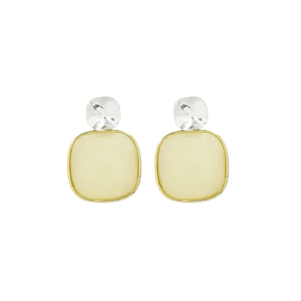 Yellow_Brass_Premium_And_Elegant_Earrings_For_Women