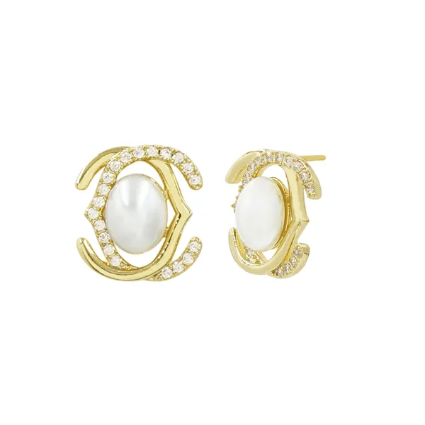 Yellow_Brass_Premium_And_Elegant_Earrings_For_Women