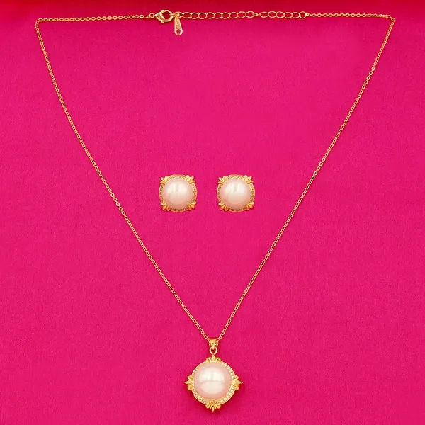 Yellow_Brass_Premium_And_Elegant_Necklace__For_Women