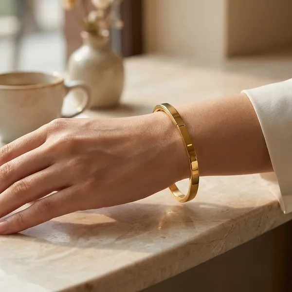 Yellow_Brass_Premium_And_Elegant_Bangle_For_Women