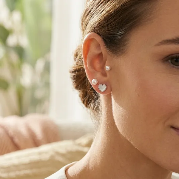 Rhodium_Brass_Premium_And_Elegant_Earrings_For_Women