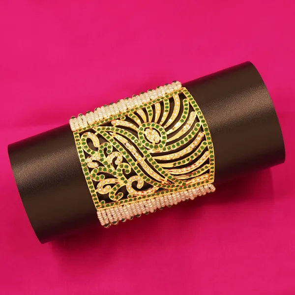 Yellow_Brass_Premium_And_Elegant_Bajuband_For_Women