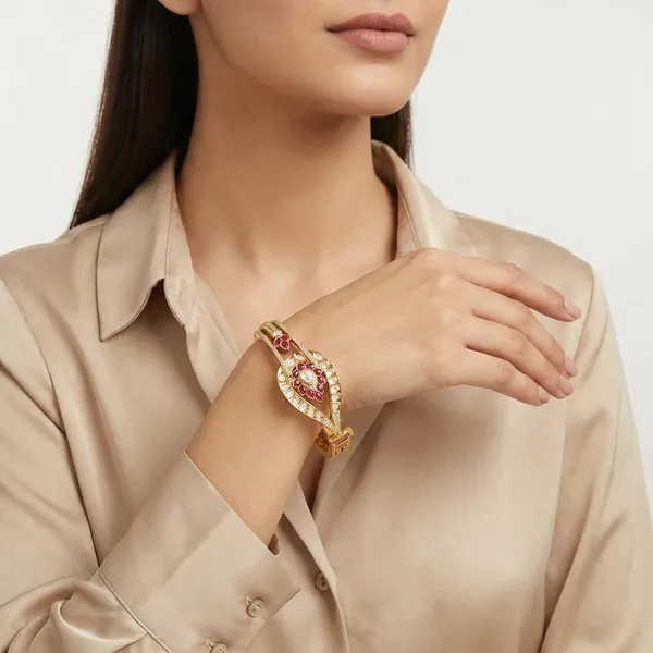 Yellow_Brass_Premium_And_Elegant_Bangle_For_Women