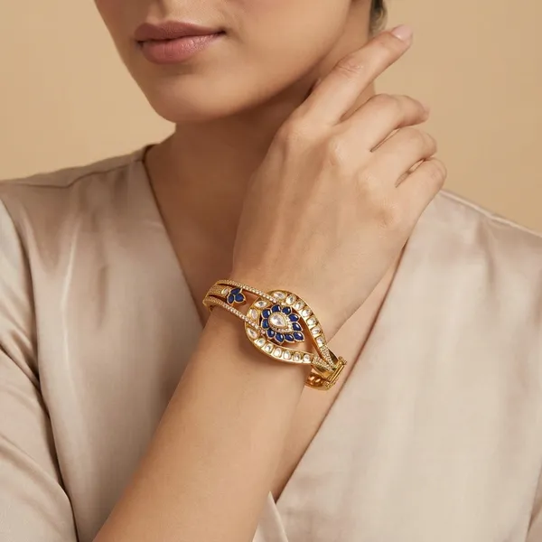 Yellow_Brass_Premium_And_Elegant_Bangle_For_Women