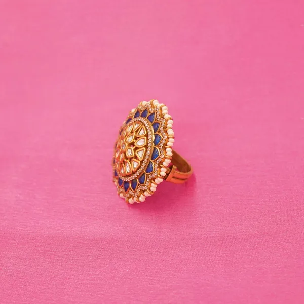 Yellow_Brass_Premium_And_Elegant_Rings_For_Women