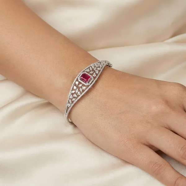 White_Brass_Premium_And_Elegant_Bangle_For_Women