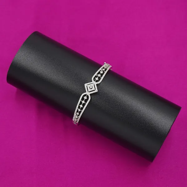White_Brass_Premium_And_Elegant_Bangle_For_Women