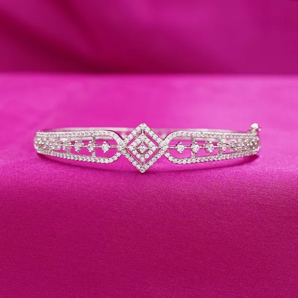 White_Brass_Premium_And_Elegant_Bangle_For_Women