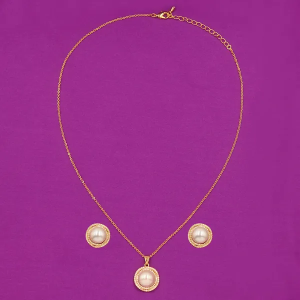 Yellow_Brass_Premium_And_Elegant_Necklace__For_Women