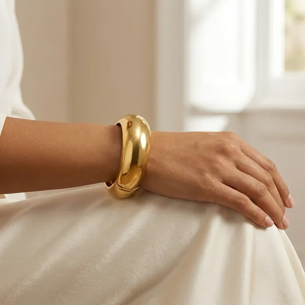 Yellow_Brass_Premium_And_Elegant_Bangle_For_Women