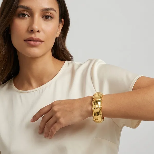 Yellow_Brass_Premium_And_Elegant_Bangle_For_Women