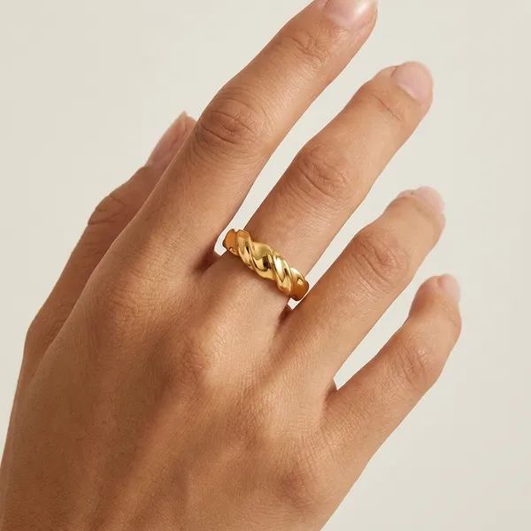 Yellow_Brass_Premium_And_Elegant_Rings_For_Women