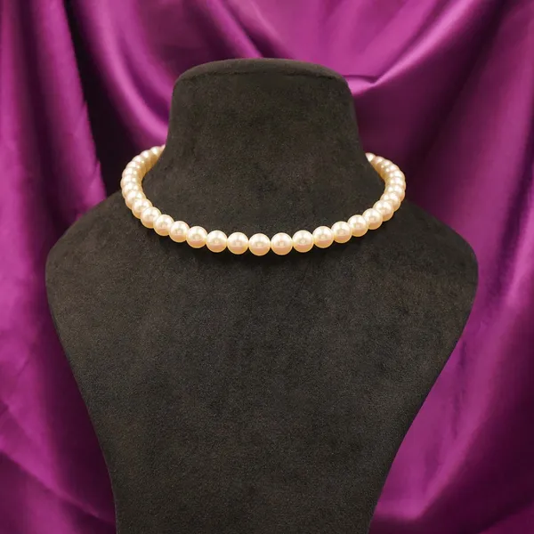 White_Brass_Premium_And_Elegant_Necklace__For_Women