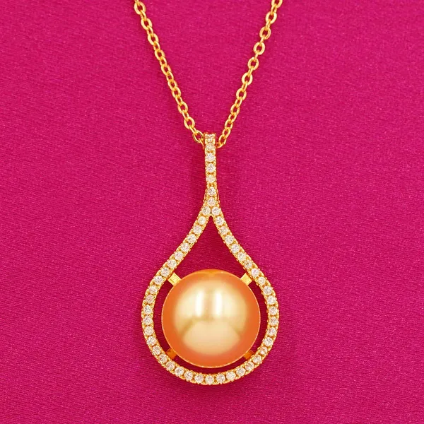 Yellow_Brass_Premium_And_Elegant_Necklace__For_Women