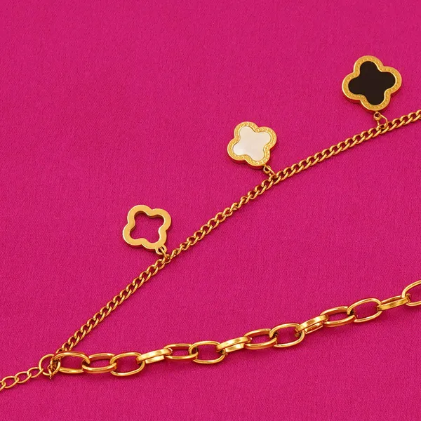 Yellow_Brass_Premium_And_Elegant_Bracelet_For_Women