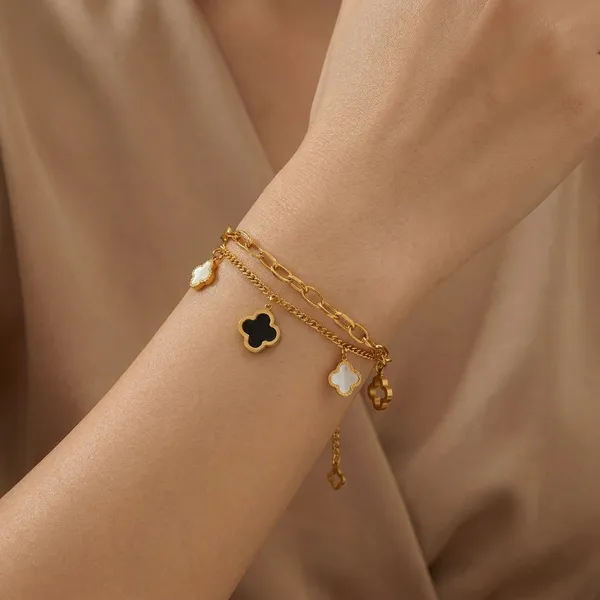 Yellow_Brass_Premium_And_Elegant_Bracelet_For_Women
