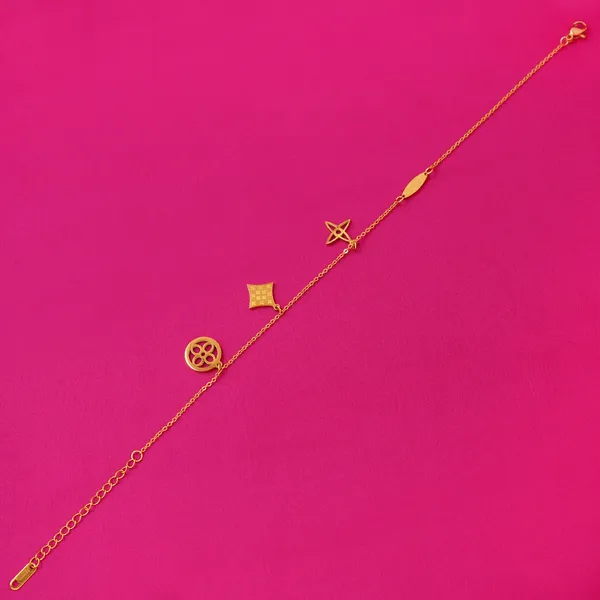 Yellow_Brass_Premium_And_Elegant_Bracelet_For_Women
