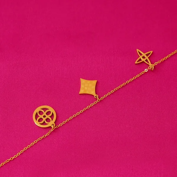 Yellow_Brass_Premium_And_Elegant_Bracelet_For_Women