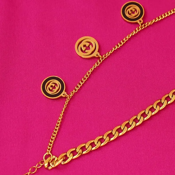 Yellow_Brass_Premium_And_Elegant_Bracelet_For_Women