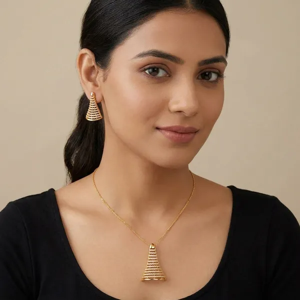Yellow_Brass_Premium_And_Elegant_Necklace__For_Women