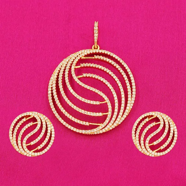 Yellow_Brass_Premium_And_Elegant_Necklace__For_Women