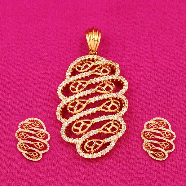 Yellow_Brass_Premium_And_Elegant_Necklace__For_Women