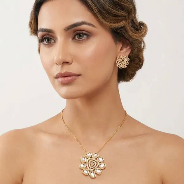 Yellow_Brass_Premium_And_Elegant_Necklace__For_Women