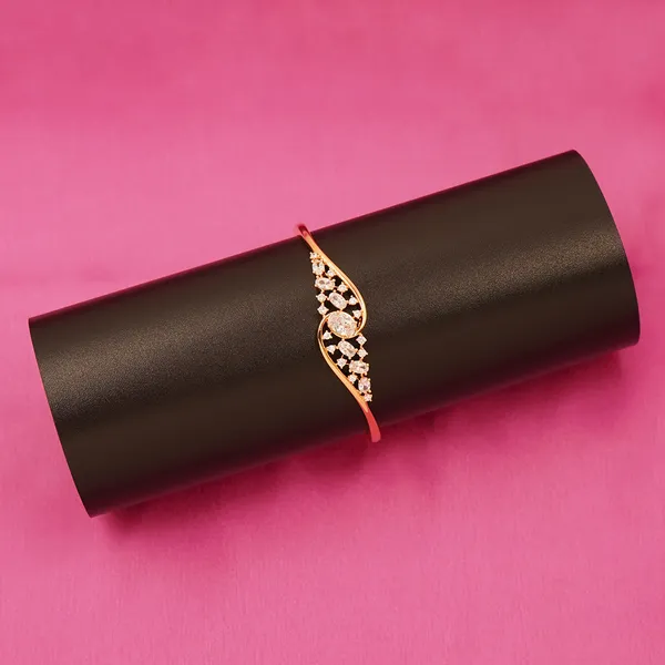 Yellow_Brass_Premium_And_Elegant_Bangle_For_Women