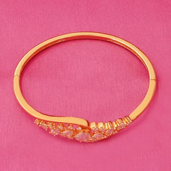 Yellow_Brass_Premium_And_Elegant_Bangle_For_Women