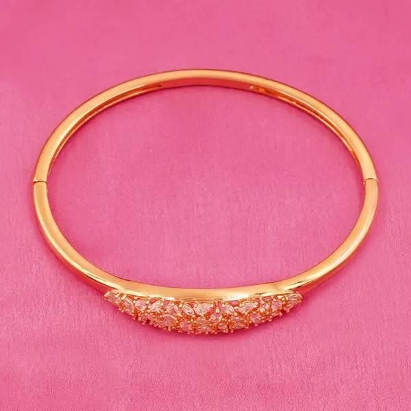 Yellow_Brass_Premium_And_Elegant_Bangle_For_Women