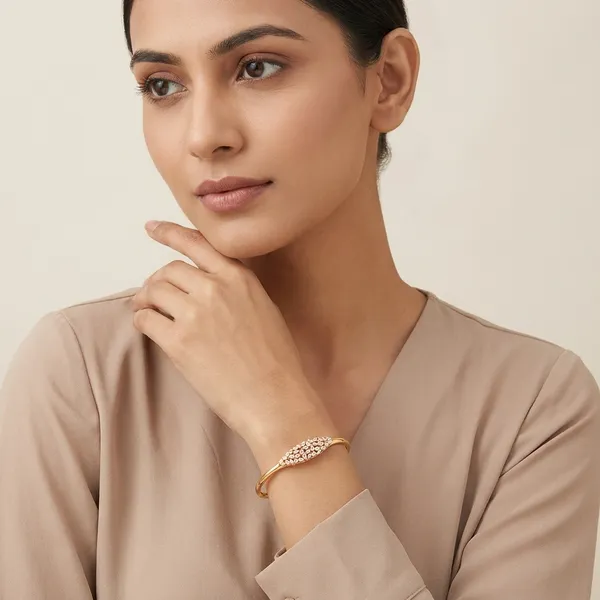 Yellow_Brass_Premium_And_Elegant_Bangle_For_Women
