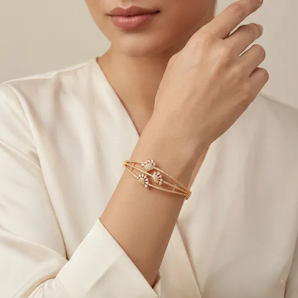 Yellow_Brass_Premium_And_Elegant_Bangle_For_Women