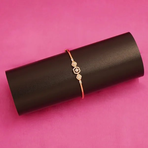 Yellow_Brass_Premium_And_Elegant_Bangle_For_Women