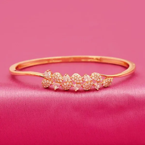 Yellow_Brass_Premium_And_Elegant_Bangle_For_Women
