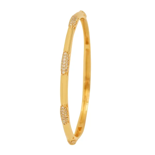 Yellow_Brass_Premium_And_Elegant_Bangle_For_Women