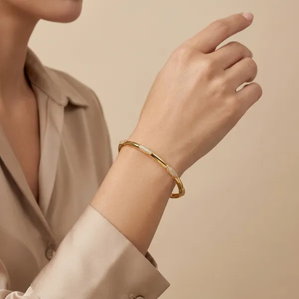 Yellow_Brass_Premium_And_Elegant_Bangle_For_Women