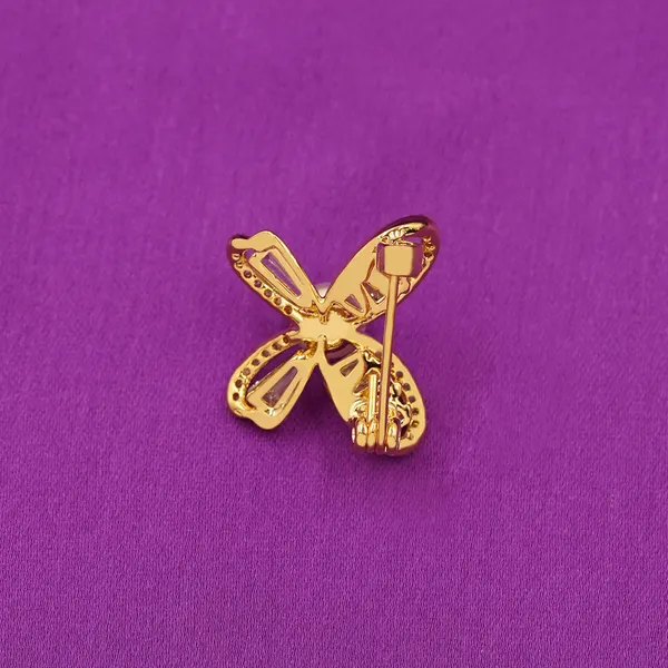 Yellow_Brass_Premium_And_Elegant_Brooch_For_Women