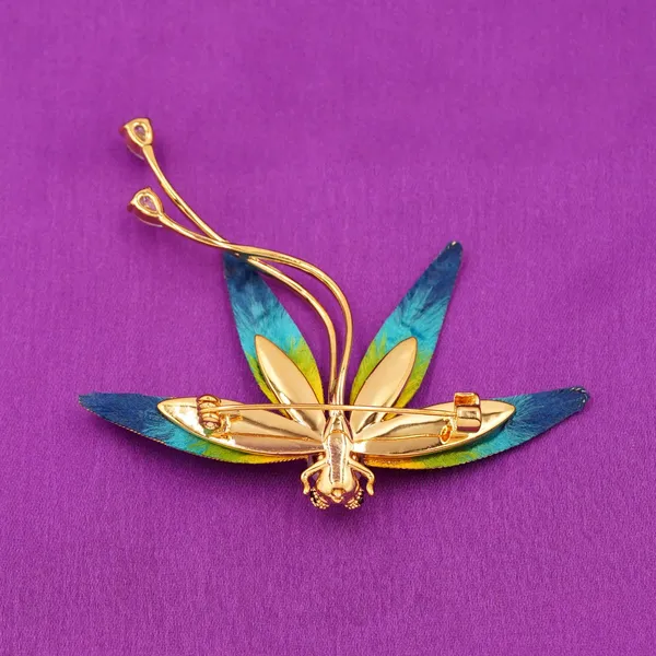 Yellow_Brass_Premium_And_Elegant_Brooch_For_Women