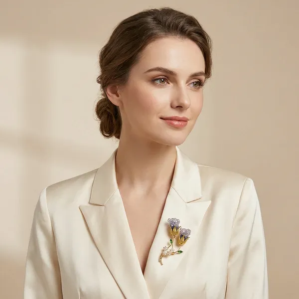 Yellow_Brass_Premium_And_Elegant_Brooch_For_Women