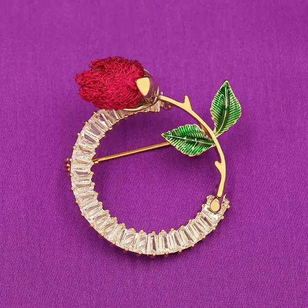 Yellow_Brass_Premium_And_Elegant_Brooch_For_Women