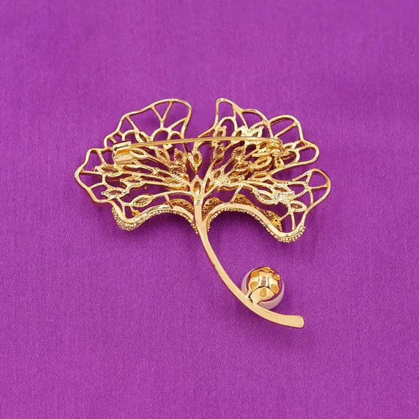 Yellow_Brass_Premium_And_Elegant_Brooch_For_Women