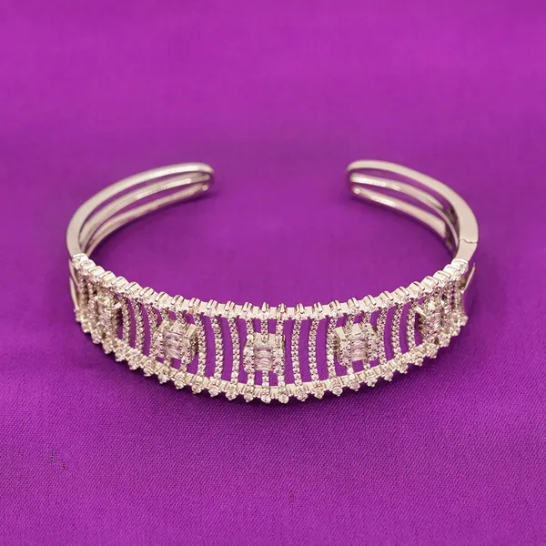 White_Brass_Premium_And_Elegant_Bangle_For_Women