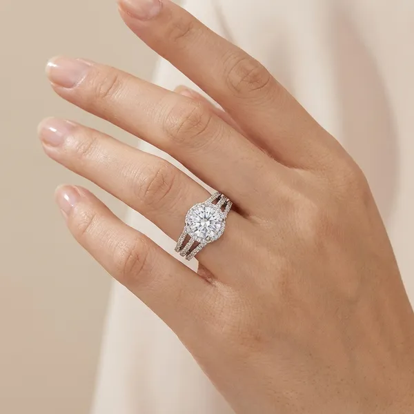 White_Brass_Premium_And_Elegant_Rings_For_Women