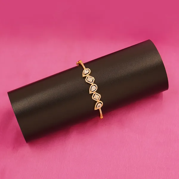 Yellow_Brass_Premium_And_Elegant_Bangle_For_Women