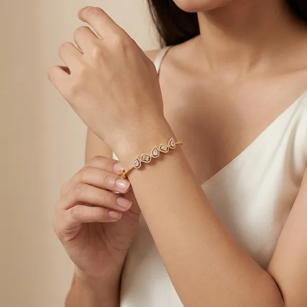 Yellow_Brass_Premium_And_Elegant_Bangle_For_Women