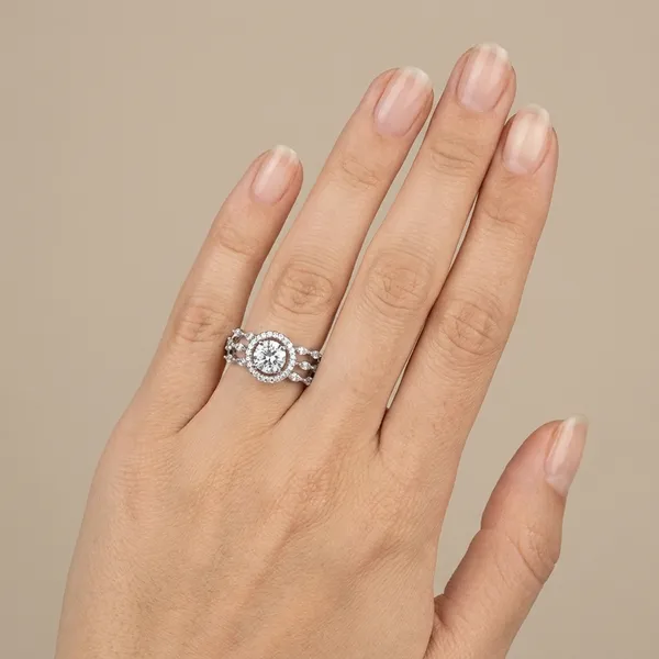 White_Brass_Premium_And_Elegant_Rings_For_Women